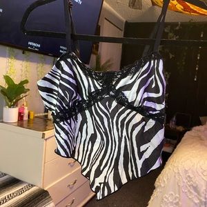 Zebra top